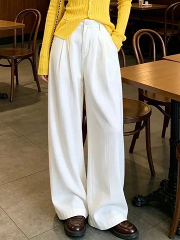 White textured pleated wide-leg pants