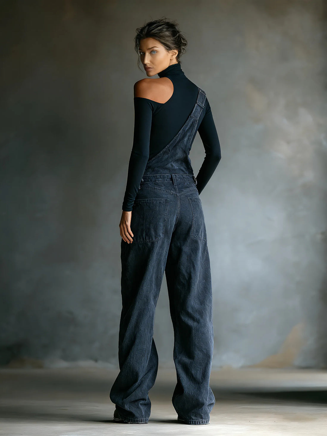 Women’s Blue-black Ribbed Knit Cold Shoulder Turtleneck Fitted Long Sleeve Top MDA3016K6T