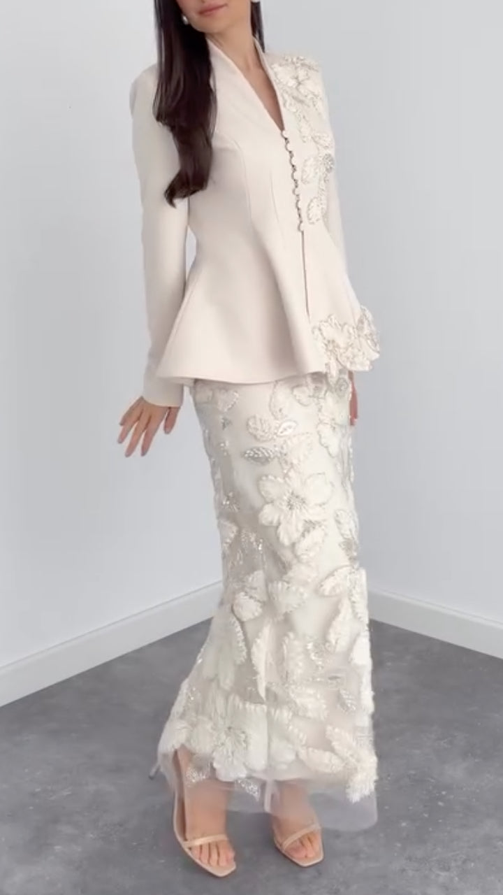 loLace Peplum Jacket & Floral Lace Midi Skirt Co‐Ord Set