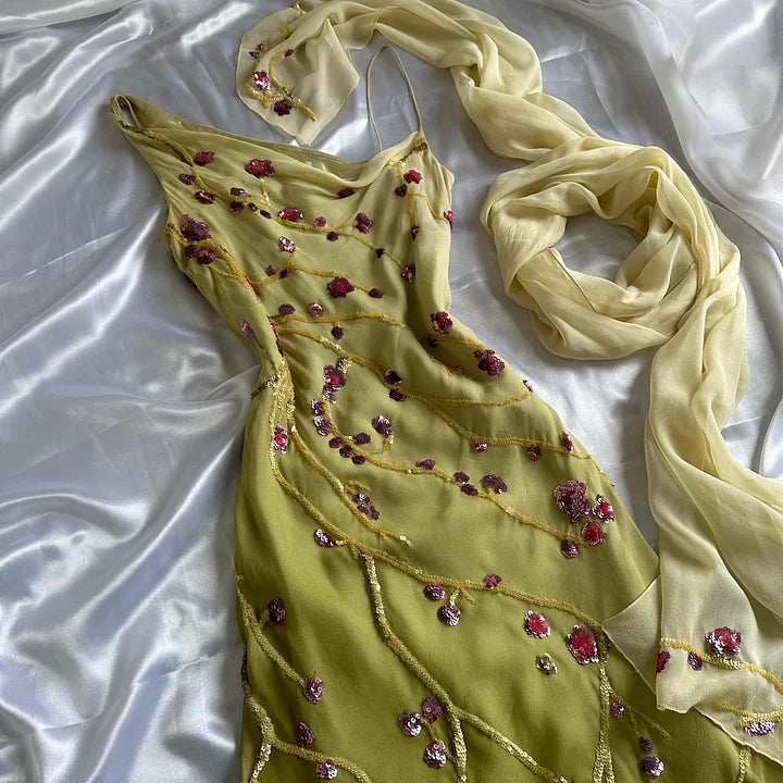 Yellow Green gorgeous exquisite vintage embroidered spaetti strap long ball gown prom dress evening gown