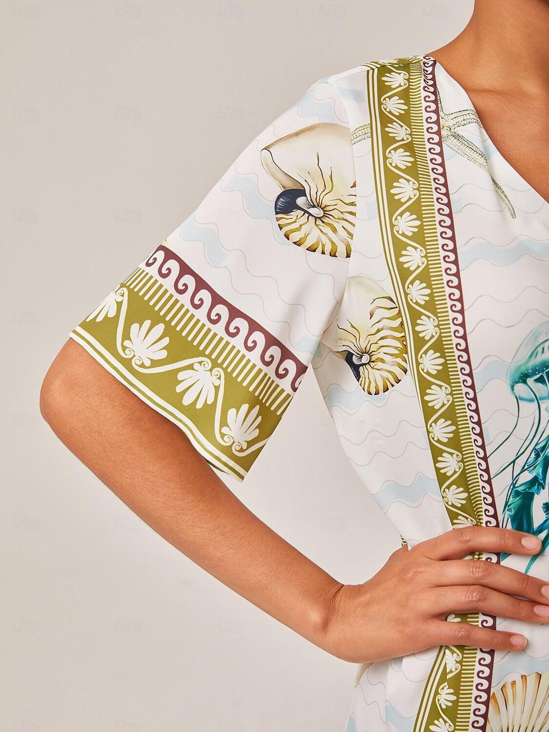 Resort-Style Ocean Print Straight-Cut Mini Dress
